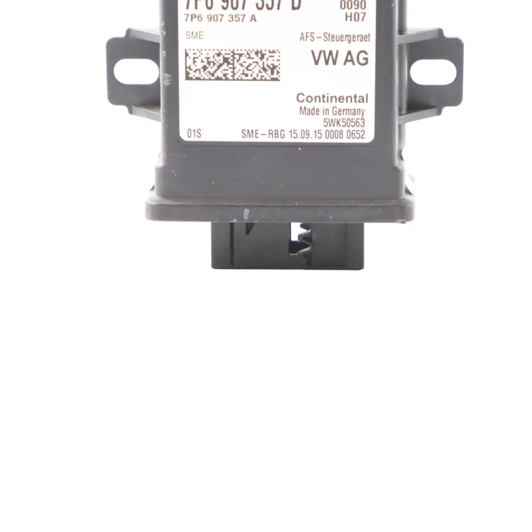 Headlight Head Light Lamp Range Control Unit Module ECU to Audi A6 C7 with Part number 4H4907357D Audi A6 C7 Headlight Head Light Lamp Range Control Unit Module ECU - SKU 4H4907357D - Part number 4H4907357D