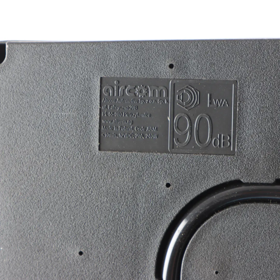 Compressor Audi Q7 Q8 4M VW Touareg 7L Tyre Inflation Air Pump to with Part number 4L0012615A Compressor Audi Q7 Q8 4M VW Touareg 7L Tyre Inflation Air Pump - SKU 4L0012615A - Part number 4L0012615A