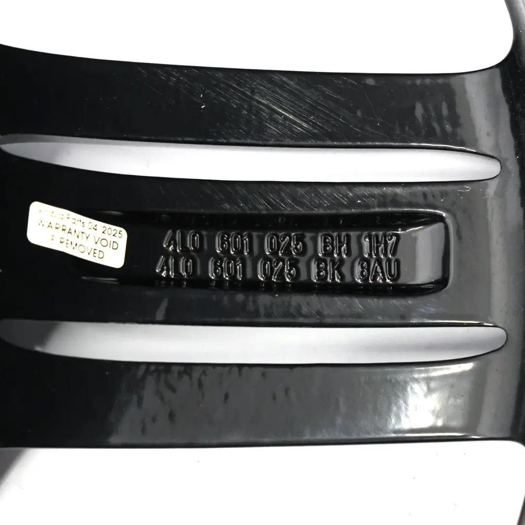 Cerchio In Lega Nero 21" A Raggi Stellati 10J ET:44 per Audi Q7 4L con numero di parte 4L0601025BH Audi Q7 4L Cerchio In Lega Nero 21" A Raggi Stellati 10J ET:44 - SKU 4L0601025BH-5 - Numero di parte 4L0601025BH