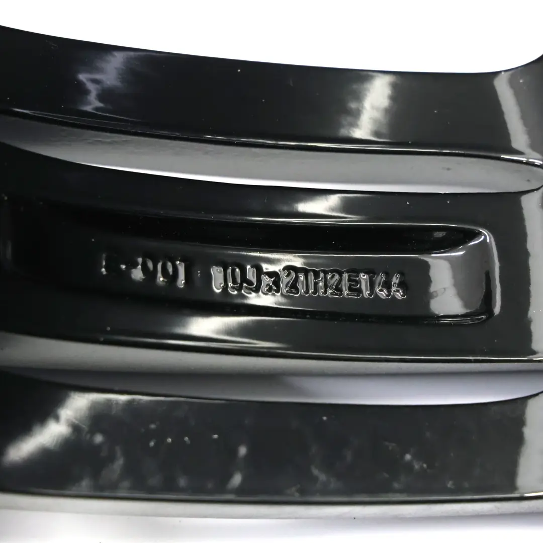 Alloy Wheel Rim 21" Star Spoke 10J ET:44 to Audi Q7 4L Black with Part number 4L0601025BH Audi Q7 4L Black Alloy Wheel Rim 21" Star Spoke 10J ET:44 - SKU 4L0601025BH-7 - Part number 4L0601025BH