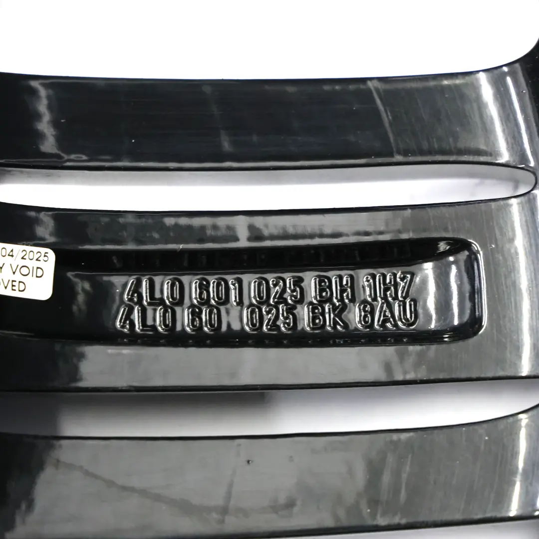 Alloy Wheel Rim 21" Star Spoke 10J ET:44 to Audi Q7 4L Black with Part number 4L0601025BH Audi Q7 4L Black Alloy Wheel Rim 21" Star Spoke 10J ET:44 - SKU 4L0601025BH-8 - Part number 4L0601025BH