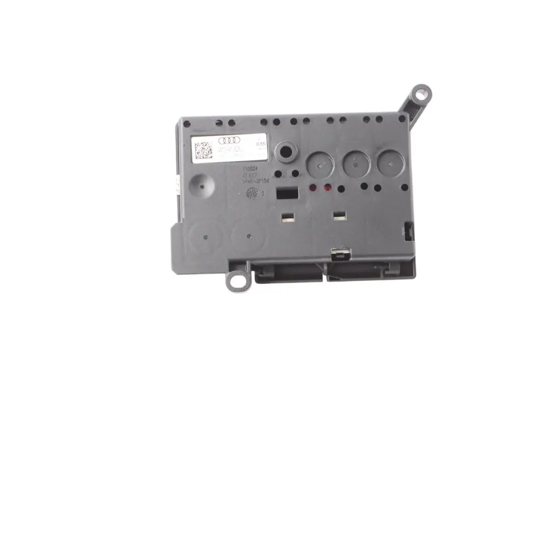 Audi Q7 4M Couvercle Boîtier Borne Batterie Boîte Fusibles - SKU 4M0010006B - Numéro de pièce 4M0010006B