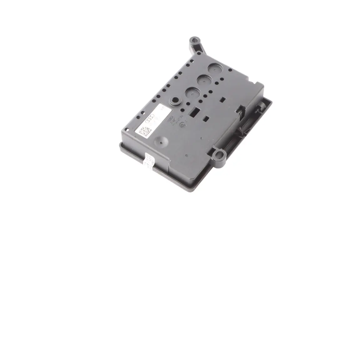 Audi Q7 4M Couvercle Boîtier Borne Batterie Boîte Fusibles - SKU 4M0010006B - Numéro de pièce 4M0010006B