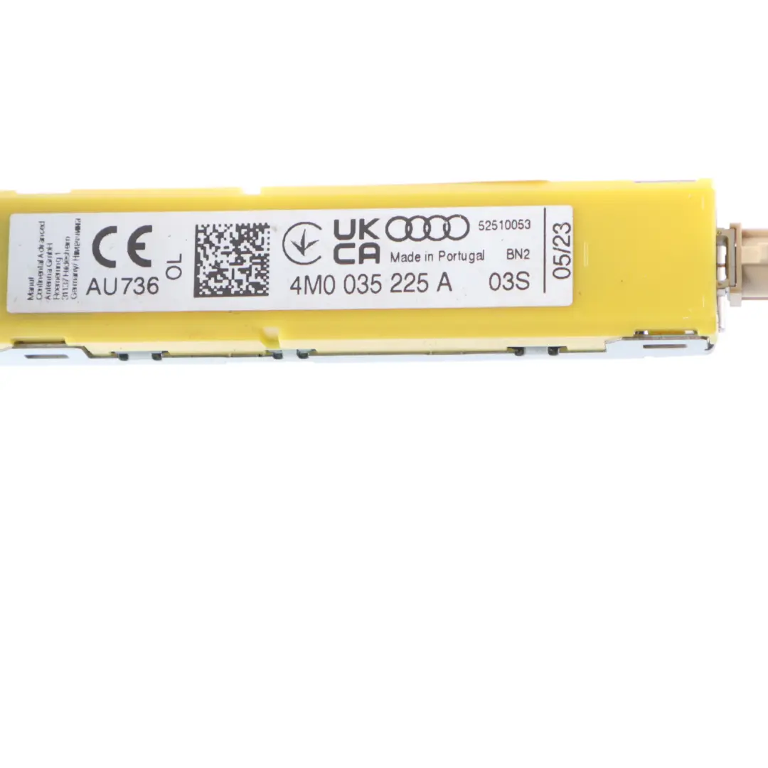 4M Wzmacniacz Antenowy Do Radia AMP do Audi Q7 o numerze 4M0035225A Audi Q7 4M Wzmacniacz Antenowy Do Radia AMP - SKU 4M0035225A - Numer Części 4M0035225A