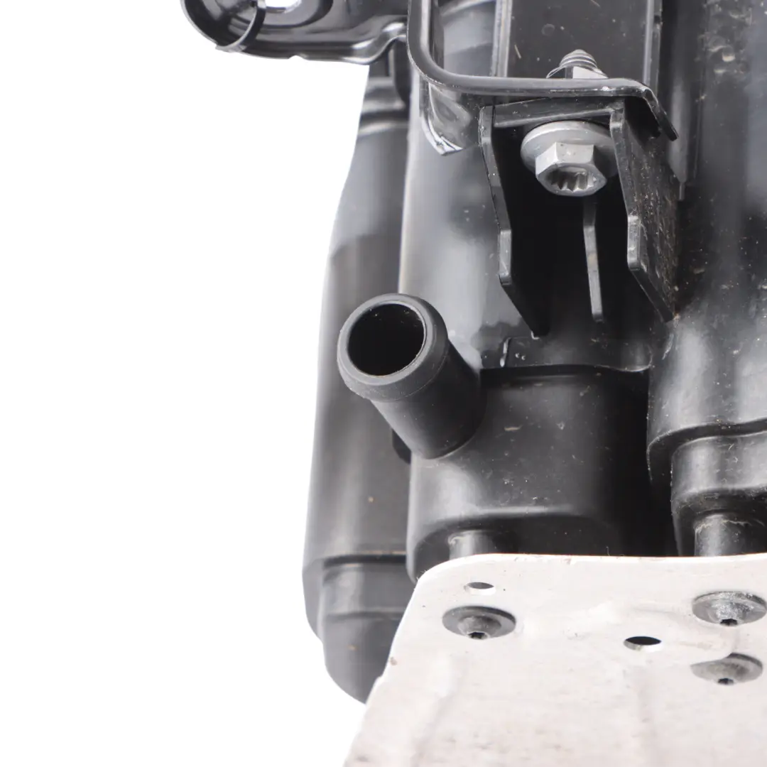 4M Active Charcoal Fuel Filter Canister to Audi Q7 with Part number 4M0201801B Audi Q7 4M Active Charcoal Fuel Filter Canister - SKU 4M0201801B - Part number 4M0201801B