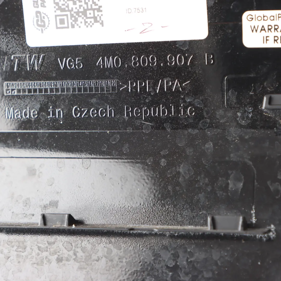 Audi Q7 4M Fuel Filler Flap Cover Mythical Black Metallic - Y9T - SKU 4M0809907B-MYB - Part number 4M0809907B