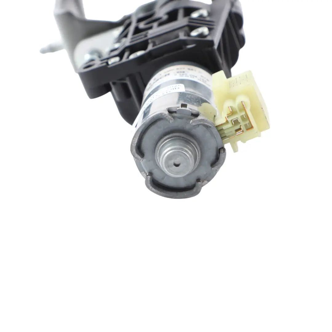 4M Boot Trunk Lid Tailgate Lift Motor Actuator Left N/S to Audi Q7 with Part number 4M0827851C Audi Q7 4M Boot Trunk Lid Tailgate Lift Motor Actuator Left N/S - SKU 4M0827851C - Part number 4M0827851C