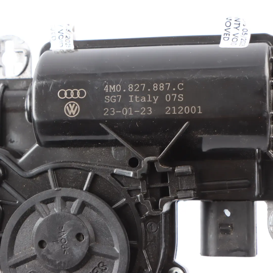 4M Boot Trunk Lid Tailgate Lift Motor Actuator to Audi Q7 with Part number 4M0827887C Audi Q7 4M Boot Trunk Lid Tailgate Lift Motor Actuator - SKU 4M0827887C - Part number 4M0827887C