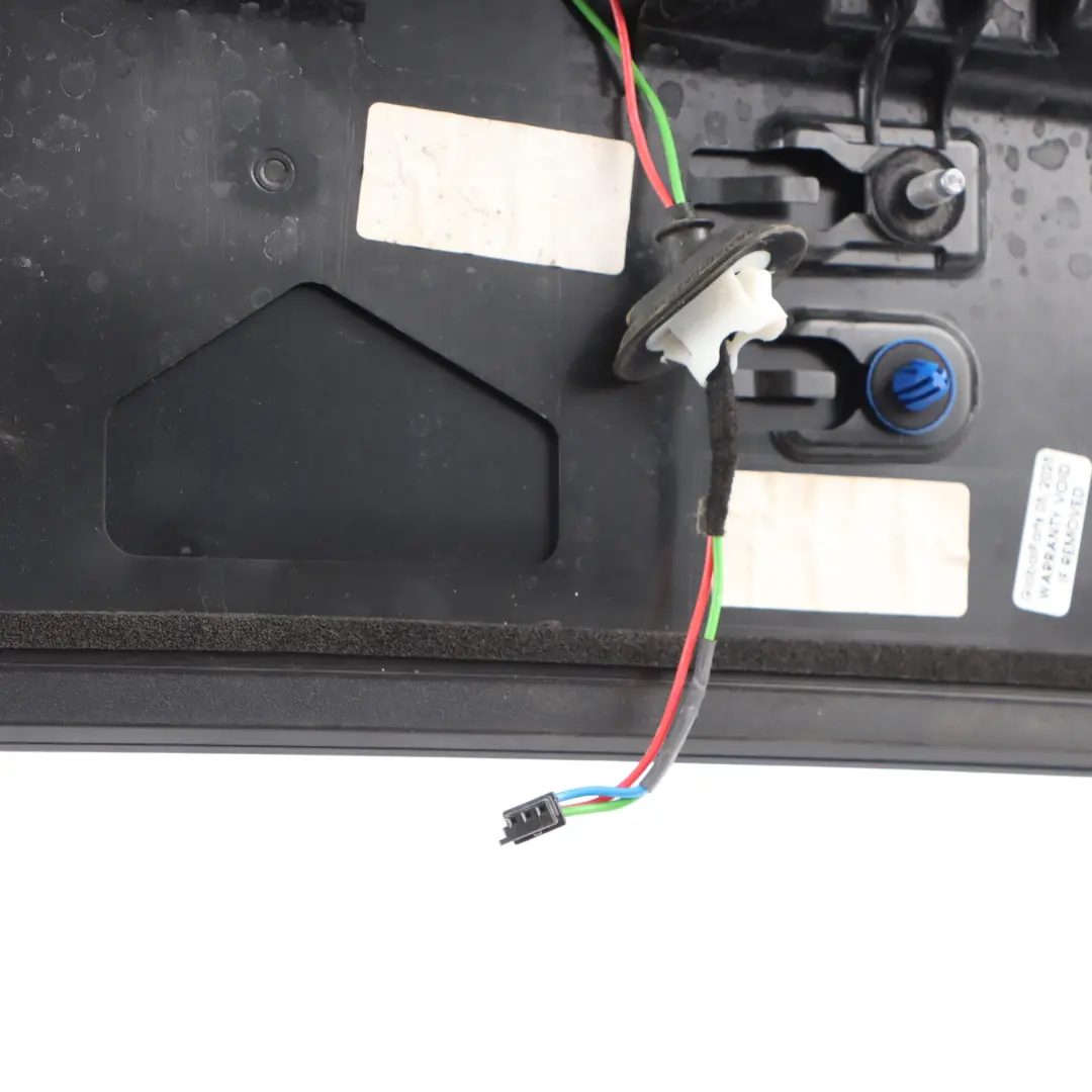 4M Rear Spoiler Tailgate Lid Brake Light Mythical Black Metallic - Y9T to Audi Q7 with Part number 4M0827933A Audi Q7 4M Rear Spoiler Tailgate Lid Brake Light Mythical Black Metallic - Y9T - SKU 4M0827933A-MYB - Part number 4M0827933A