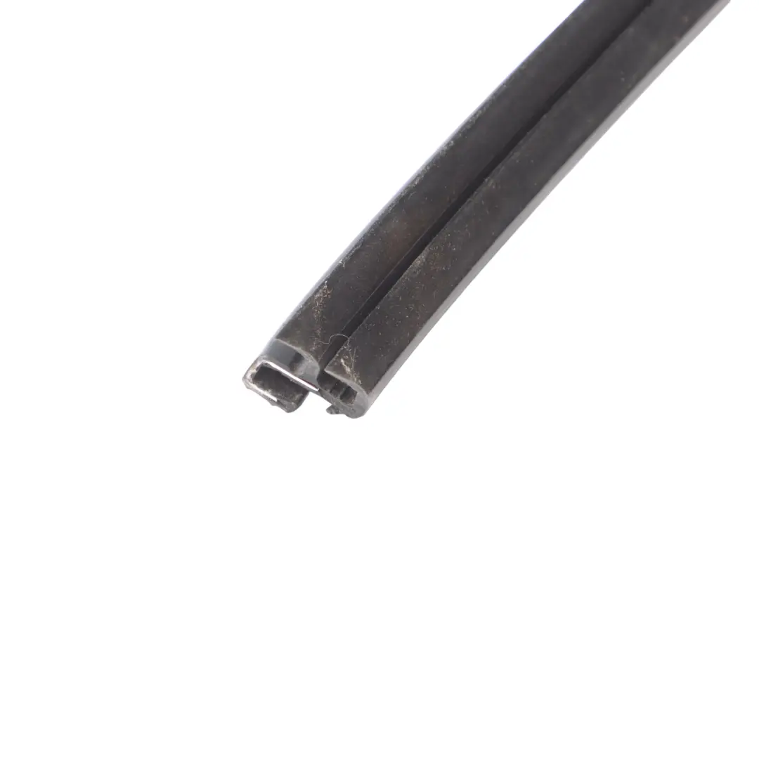 Audi Q7 4M Joint De Cadre Supérieur De Vitre De Porte Arrière Gauche - SKU 4M0839479 - Numéro de pièce 4M0839479