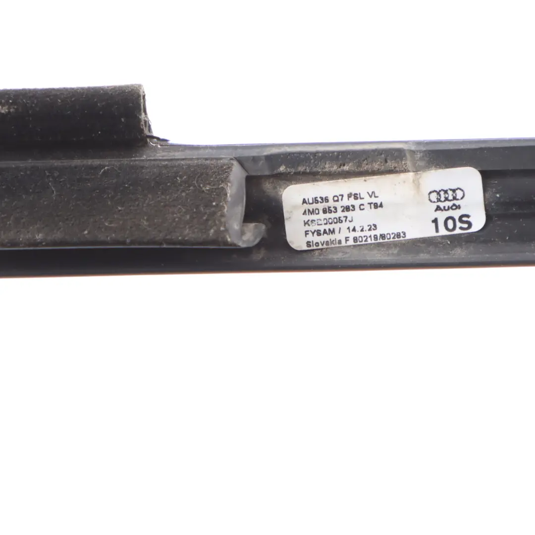 4M Front Door Window Trim Weather Strip Left N/S Gloss Black to Audi Q7 with Part number 4M0853283C Audi Q7 4M Front Door Window Trim Weather Strip Left N/S Gloss Black - SKU 4M0853283C - Part number 4M0853283C