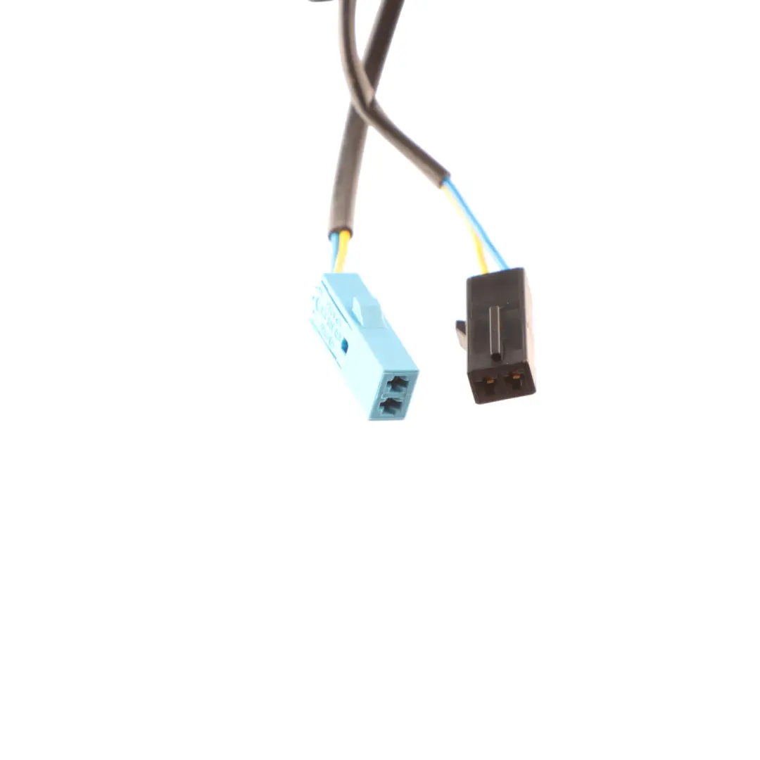 Audi Q7 4M 3rd Row Seat Belt Buckle Centre Middle Double Twin Latch - SKU 4M0857739N - Part number 4M0857739N
