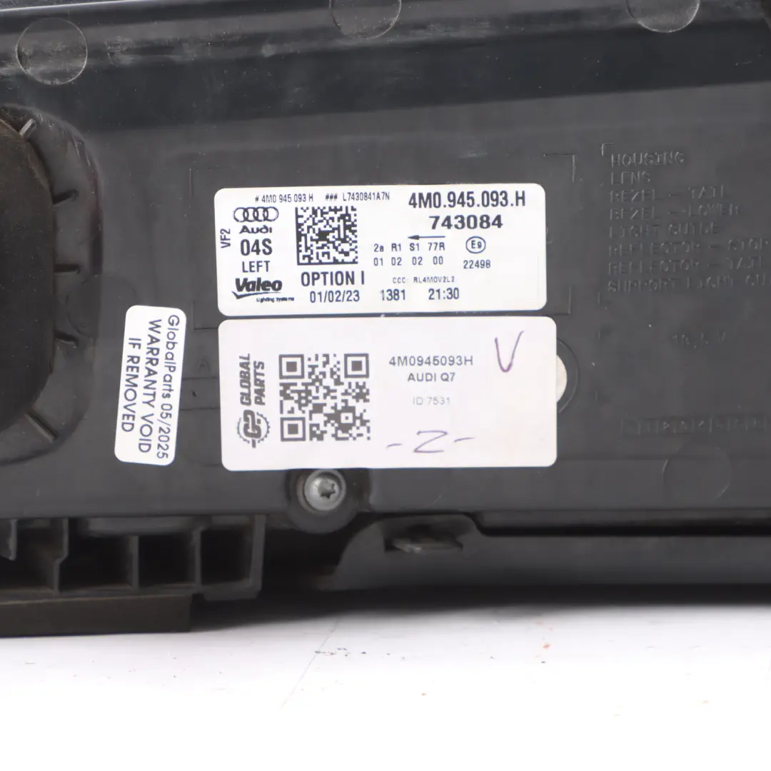 4M Rear Light Lamp Trunk Lid Tailgate Boot Left N/S to Audi Q7 with Part number 4M0945093H Audi Q7 4M Rear Light Lamp Trunk Lid Tailgate Boot Left N/S - SKU 4M0945093H - Part number 4M0945093H