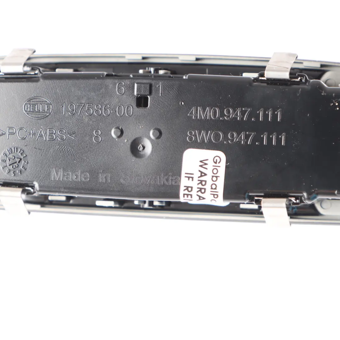 4M Testata Posteriore Tetto Lettura Comfort Luce Di Cortesia per Audi Q7 con numero di parte 4M0947111 Audi Q7 4M Testata Posteriore Tetto Lettura Comfort Luce Di Cortesia - SKU 4M0947111 - Numero di parte 4M0947111