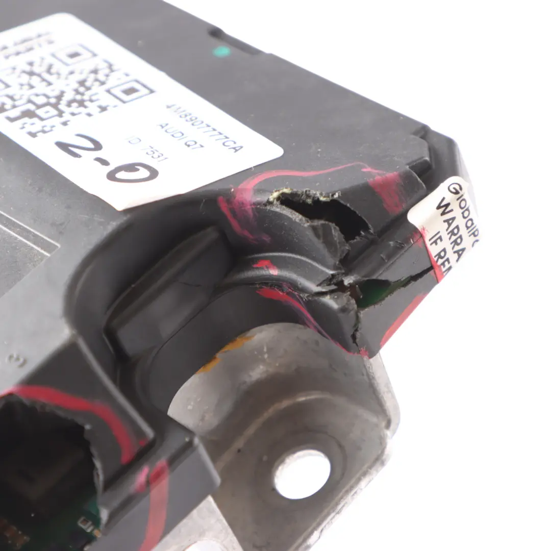 Audi Q7 4M Module De Commande Du Réglage Suspension Pneumatique ECU - SKU 4M8907777CA - Numéro de pièce 4M8907777CA