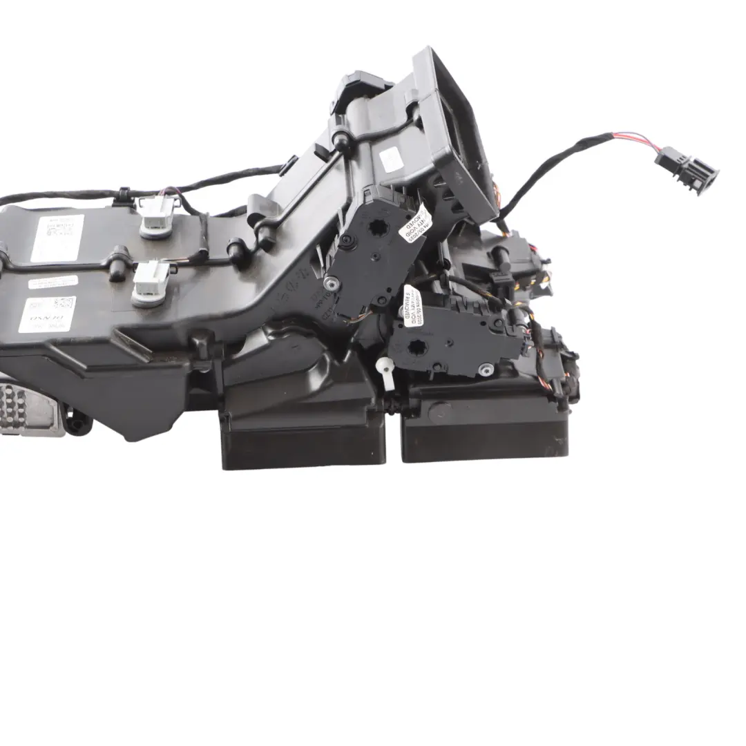 Heater Matrix Box Audi Q7 Q8 4M Rear Blower Motor Fan Coolant Unit 4M0819351A to with Part number 4N0820329A Heater Matrix Box Audi Q7 Q8 4M Rear Blower Motor Fan Coolant Unit 4M0819351A - SKU 4N0820329A - Part number 4N0820329A