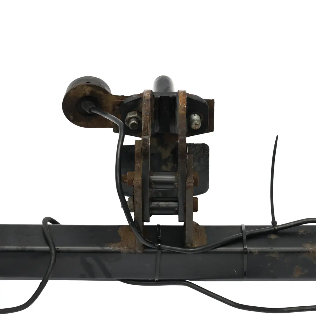 Hak Holowniczy Belka Tylna 7-Pinowy do Mercedes S212 Kombi o numerze 55R-019763 Mercedes S212 Kombi Hak Holowniczy Belka Tylna 7-Pinowy - SKU 55R-019763 - Numer Części 55R-019763