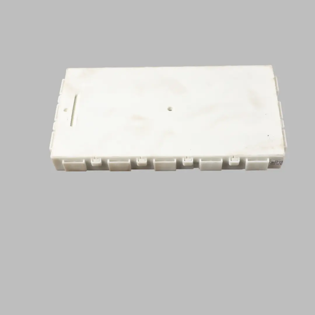 Body Control Unit Basic Module BCM to Mini Cooper One F54 F60 with Part number 5A0BB70 Mini Cooper One F54 F60 Body Control Unit Basic Module BCM - SKU 5A0BB70 - Part number 5A0BB70