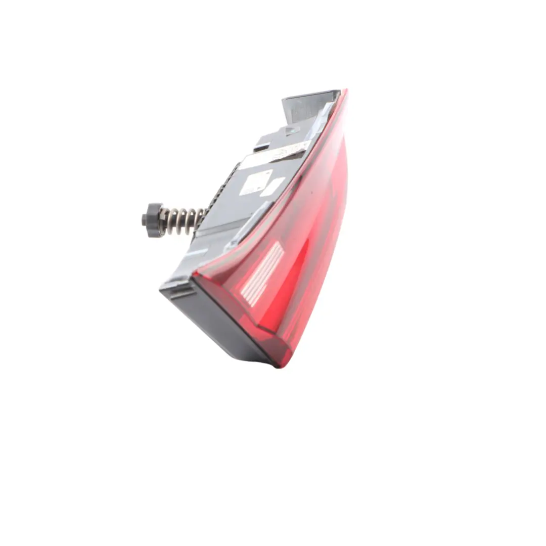 Feu Arrière De Coffre Couvercle De Coffre Gauche Lumière pour BMW F40 à propos du numéro de pièce 5A55FB5 BMW F40 Feu Arrière De Coffre Couvercle De Coffre Gauche Lumière - SKU 5A55FB5 - Numéro de pièce 5A55FB5