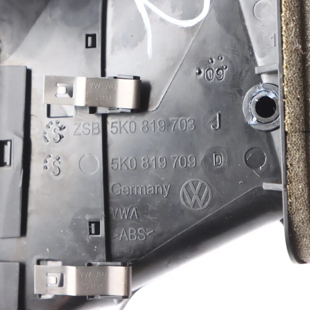 Volkswagen Golf 6 Buse Ventilation Gauche Tableau De Bord - SKU 5K0819703J - Numéro de pièce 5K0819703J