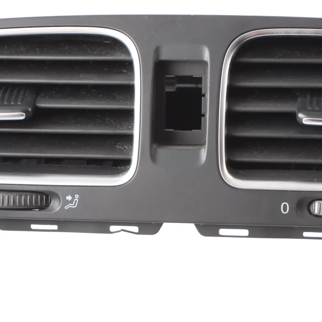 Mk5 V Grille Aération Tableau Bord Garniture Centrale Buse pour VW Volkswagen Golf à propos du numéro de pièce 5K0819728N VW Volkswagen Golf Mk5 V Grille Aération Tableau Bord Garniture Centrale Buse - SKU 5K0819728N - Numéro de pièce 5K0819728N