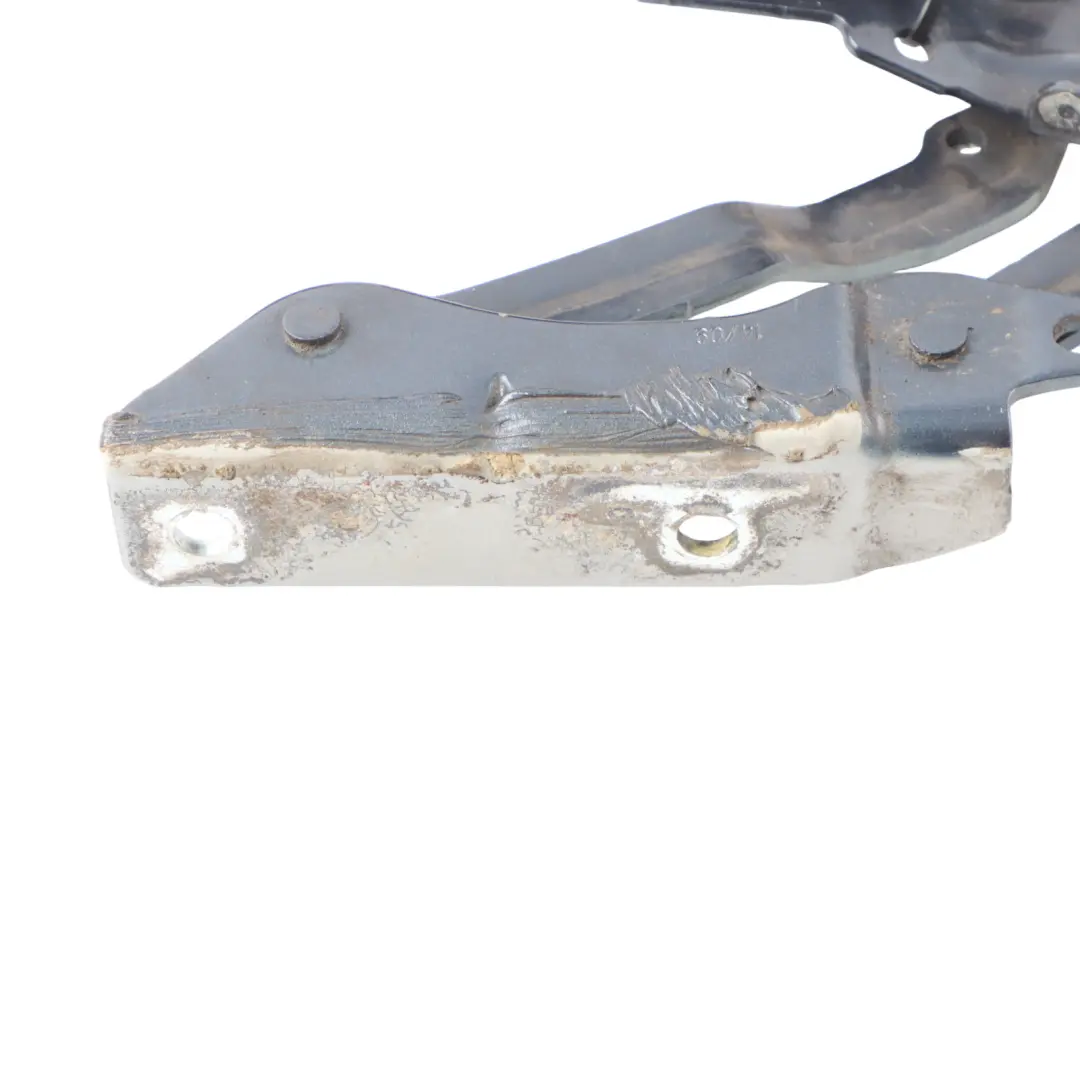 Mk6 Hood Bonnet Hinge Front Right O/S Blue Graphite Pearl Effect - C5F to VW Golf with Part number 5K0823302B VW Golf Mk6 Hood Bonnet Hinge Front Right O/S Blue Graphite Pearl Effect - C5F - SKU 5K0823302B-BGR - Part number 5K0823302B