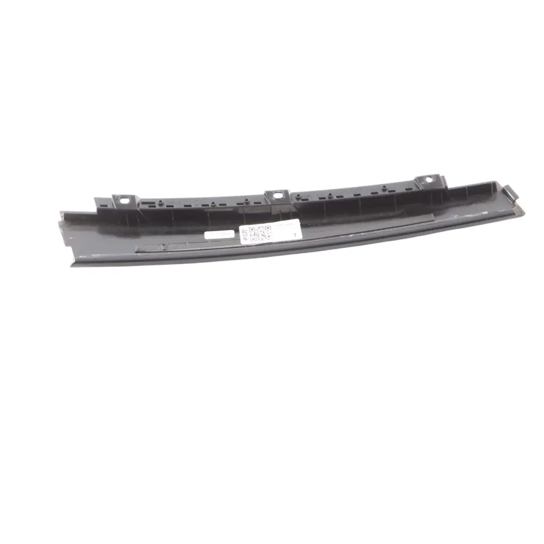 Portes Garniture De Montant Porte Avant Droite pour Volkswagen Golf 5 5 à propos du numéro de pièce 5K4837902A Volkswagen Golf 5 5 Portes Garniture De Montant Porte Avant Droite - SKU 5K4837902A - Numéro de pièce 5K4837902A