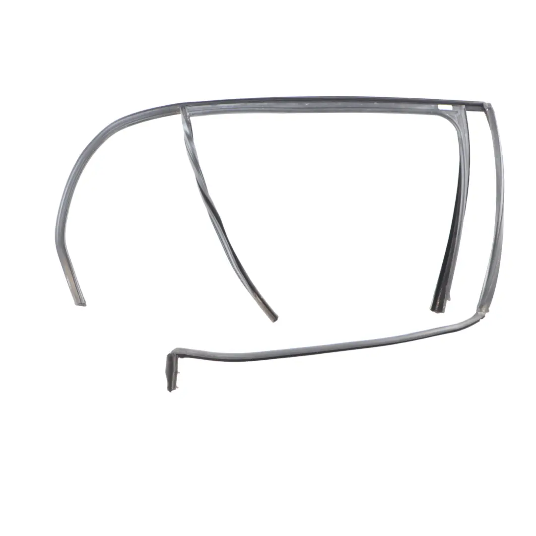 Fensterdichtung Tür Hinten Links Dichtung für Volkswagen Golf 6 mit Teilenummer 5K6839431E Volkswagen Golf 6 Fensterdichtung Tür Hinten Links Dichtung - SKU 5K6839431E - Teilenummer 5K6839431E