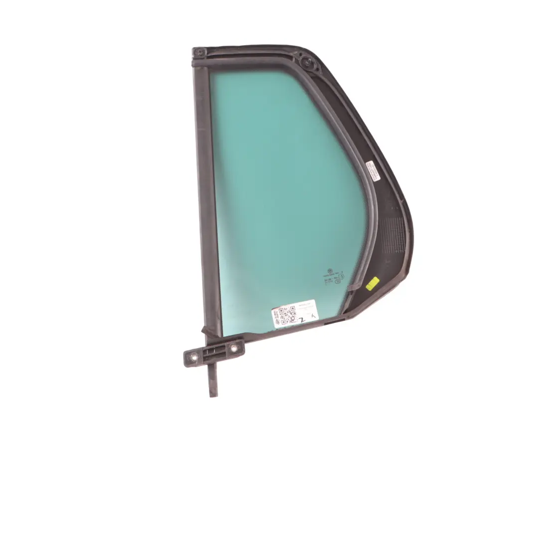 Cuarto Ventana Trasera Derecha Vidrio Tintado para Volkswagen Golf 6 con número de pieza 5K6845214F Volkswagen Golf 6 Cuarto Ventana Trasera Derecha Vidrio Tintado - SKU 5K6845214F - Número de pieza 5K6845214F