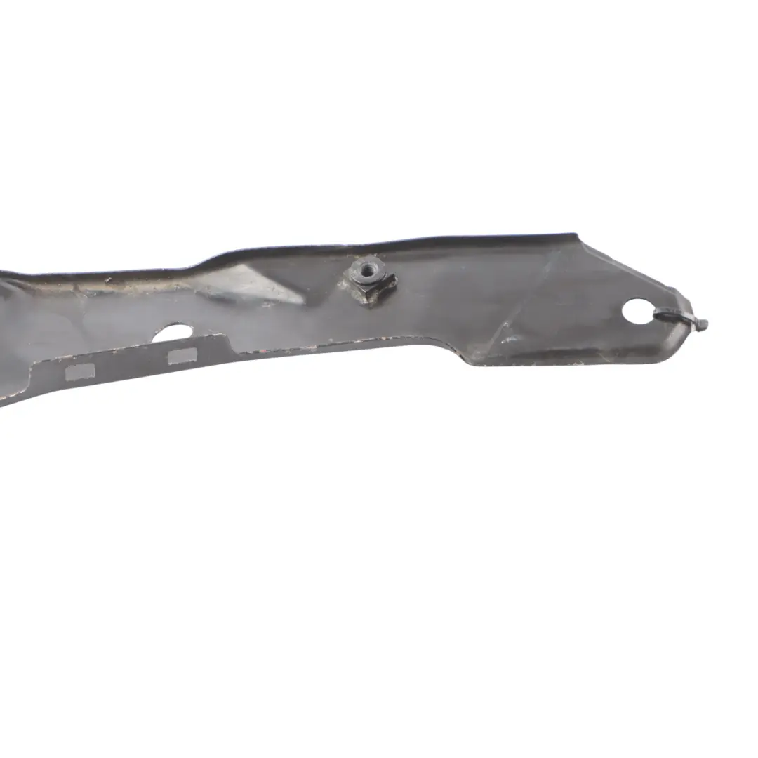 Supporto Braccio Superiore Faro Sinistro VW Golf Mk6 per con numero di parte 5K0806929B Supporto Braccio Superiore Faro Sinistro VW Golf Mk6 - SKU 5K0806929B - Numero di parte 5K0806929B