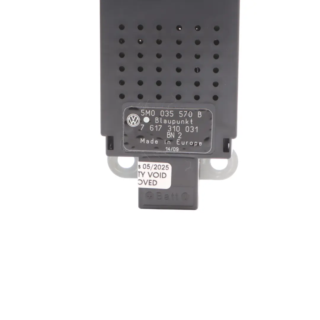Volkswagen Golf Mk6 1K Antenna Amplifier Control Unit - SKU 5M035570B - Part number 5M035570B