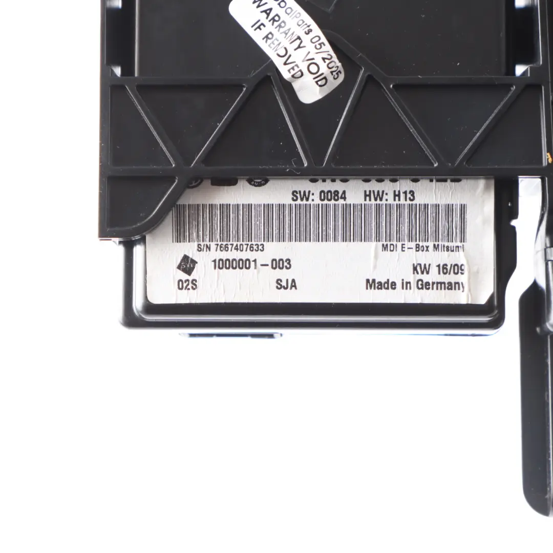 Czytnik Moduł Interface do Volkswagen Golf 5 o numerze 5N0035341B Volkswagen Golf 5 Czytnik Moduł Interface - SKU 5N0035341B - Numer Części 5N0035341B