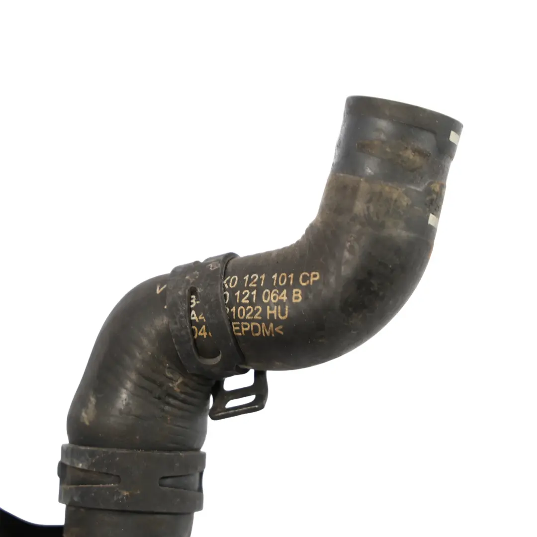 Tuyau Refroidissement Liquide Refroidissement pour Volkswagen Tiguan 5N à propos du numéro de pièce 5N0121065 Volkswagen Tiguan 5N Tuyau Refroidissement Liquide Refroidissement - SKU 5N0121065-1 - Numéro de pièce 5N0121065