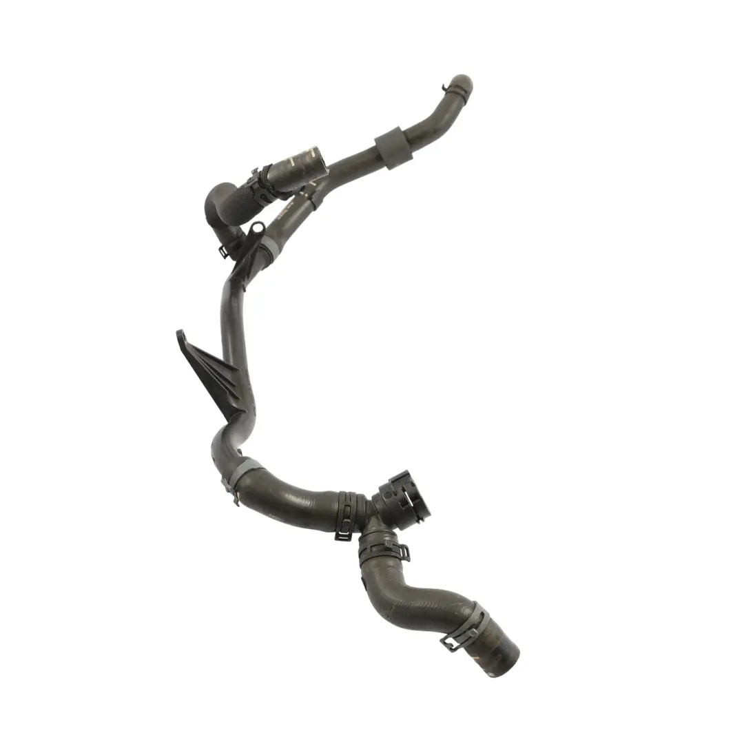 Tubo Acqua Linea Tubo Raffreddamento Motore per Audi A3 8V 2.0 TFSI con numero di parte 5Q0121070BR Audi A3 8V 2.0 TFSI Tubo Acqua Linea Tubo Raffreddamento Motore - SKU 5Q0121070BR - Numero di parte 5Q0121070BR