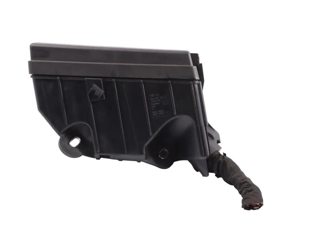 Fuse Box Control Module Relay Box to Audi A3 8V with Part number 5Q0907361C Audi A3 8V Fuse Box Control Module Relay Box - SKU 5Q0907361C - Part number 5Q0907361C