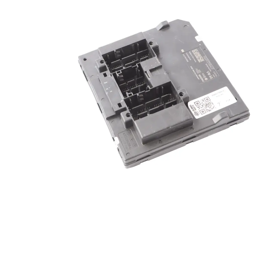 Body Control Module Unit ECU to Audi A3 8V BCM with Part number 5Q0937084CF Audi A3 8V BCM Body Control Module Unit ECU - SKU 5Q0937084CF - Part number 5Q0937084CF