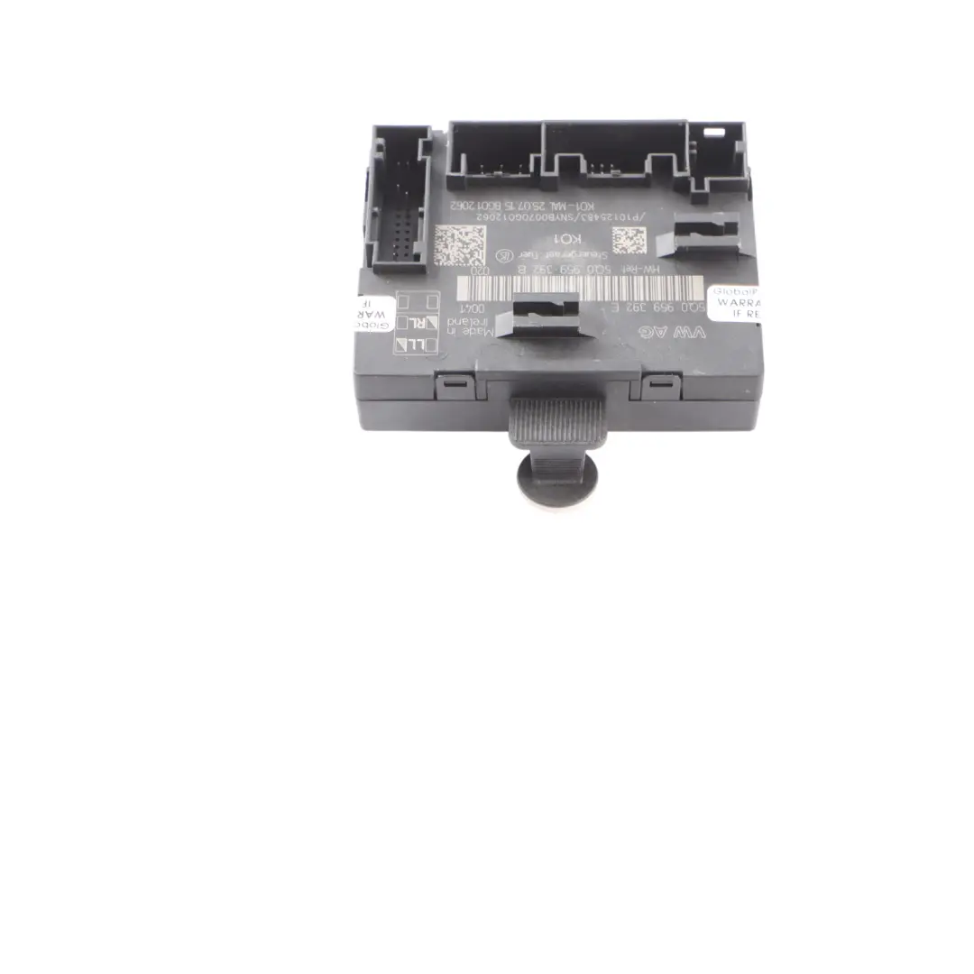 Tür Modul Steuergerät Vorne Links Beifahrerseite für Audi A3 8V mit Teilenummer 5Q0959392E Audi A3 8V Tür Modul Steuergerät Vorne Links Beifahrerseite - SKU 5Q0959392E - Teilenummer 5Q0959392E