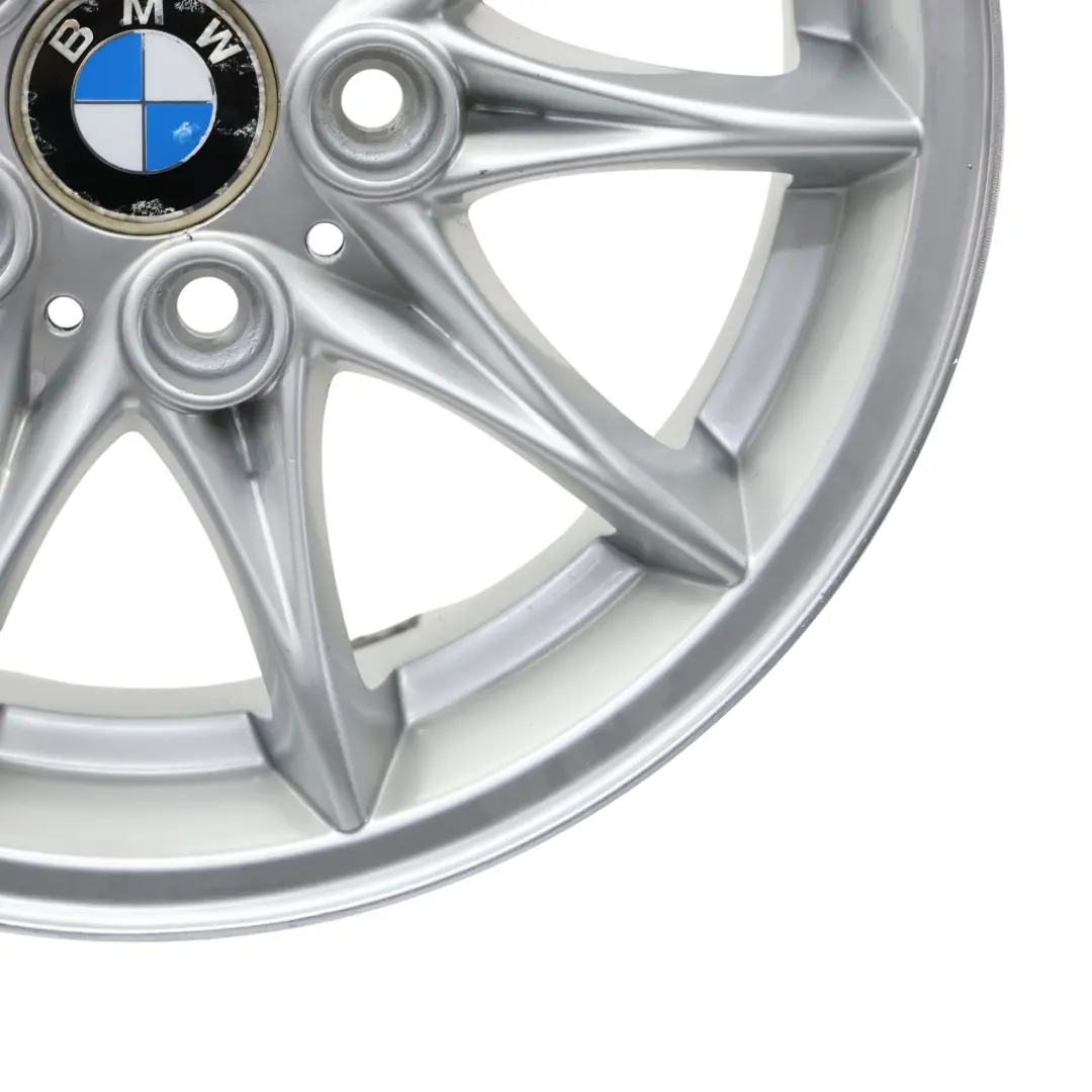 Siilver Alloy Wheel Rim 16" Star Spoke 104 ET:47 7J to BMW Z4 E85 with Part number 6758189 BMW Z4 E85 Siilver Alloy Wheel Rim 16" Star Spoke 104 ET:47 7J - SKU 6758189-1 - Part number 6758189
