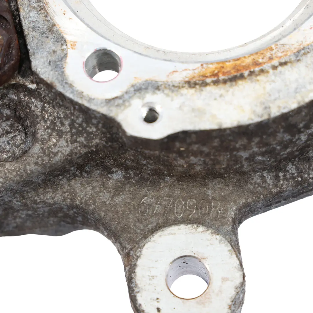 BMW E60 Support moyeu roue direction suspension arrière droite - SKU 6770906-20 - Numéro de pièce 6770906