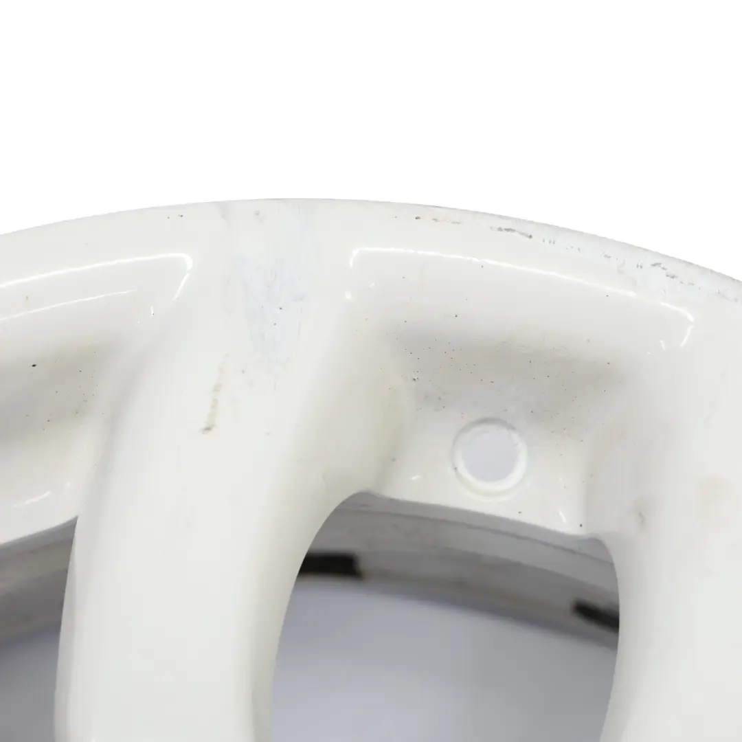 Cerchio In Lega Bianco 17" 7J ET:48 Raggi 97 per Mini Cooper R50 R55 R56 R57 con numero di parte 6775801 Mini Cooper R50 R55 R56 R57 Cerchio In Lega Bianco 17" 7J ET:48 Raggi 97 - SKU 6775801-1 - Numero di parte 6775801