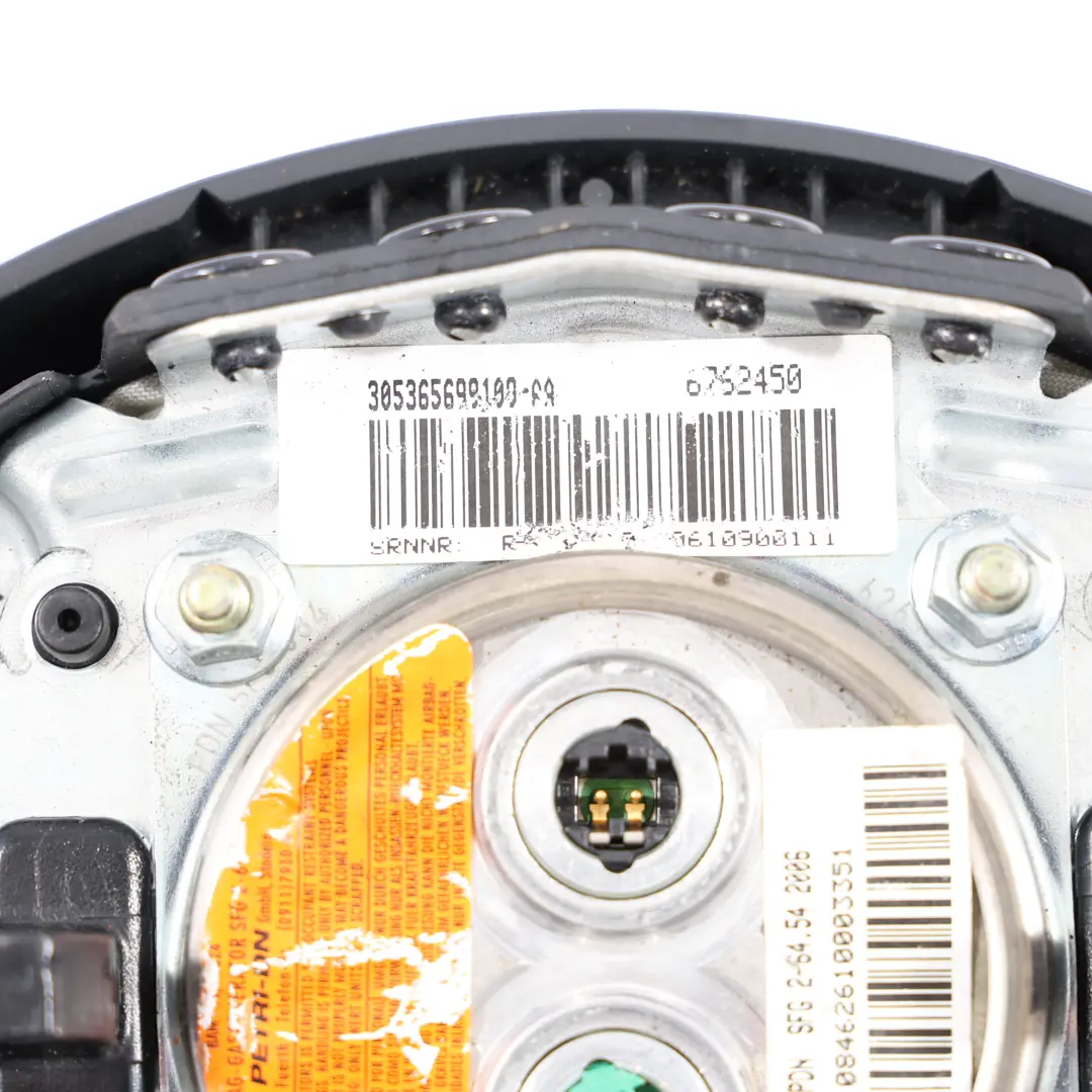 Module / Capuchon / Milieu de Volant Sport Airbag pour Mini Cooper One R50 R52 R53 à propos du numéro de pièce 6779258 Mini Cooper One R50 R52 R53 Module / Capuchon / Milieu de Volant Sport Airbag - SKU 6779258-3 - Numéro de pièce 6779258