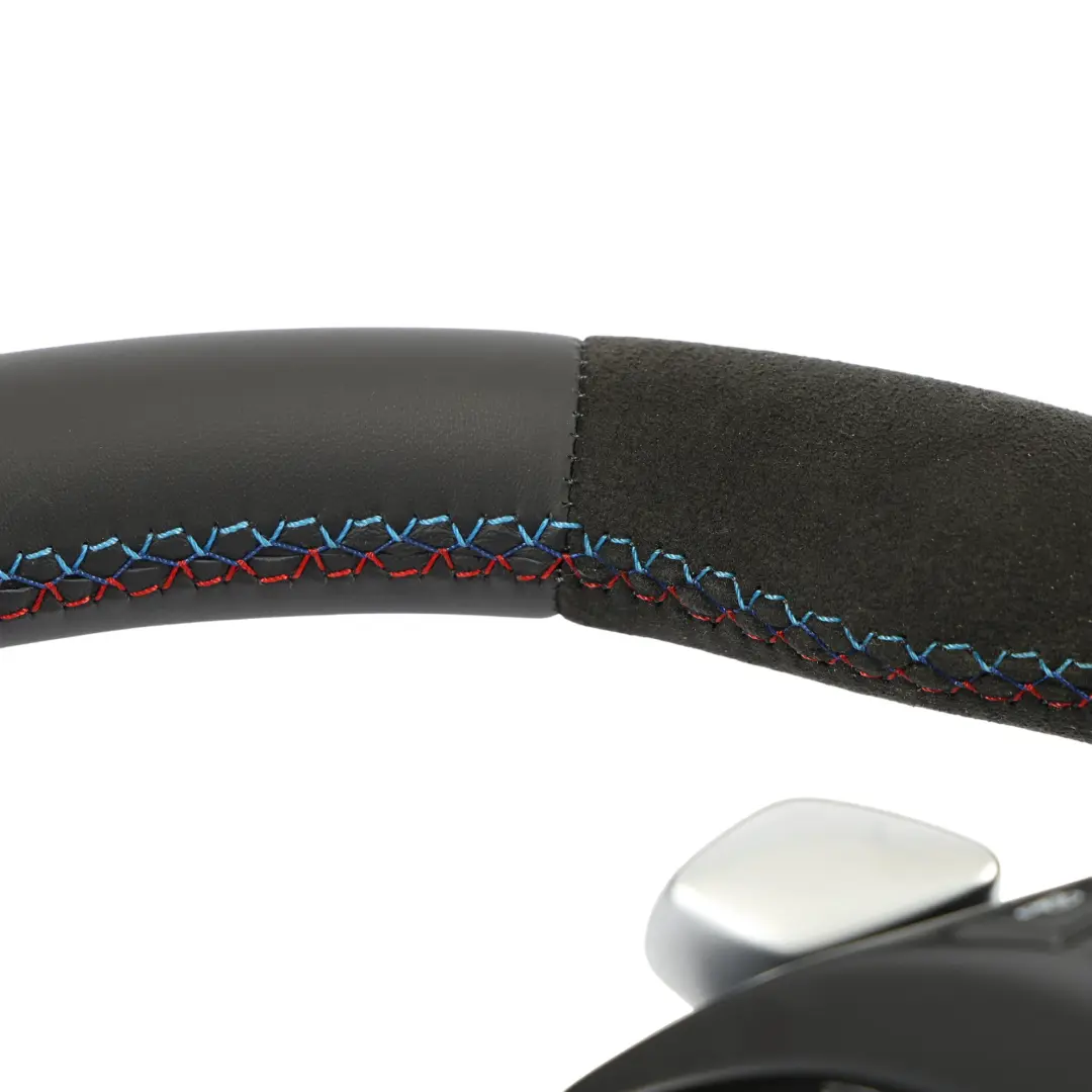 Volant Sport NEUF En Cuir Noir Avec Palettes En Alcantara pour BMW X5 E70 LCI X6 E71 à propos du numéro de pièce 6782805 BMW X5 E70 LCI X6 E71 Volant Sport NEUF En Cuir Noir Avec Palettes En Alcantara - SKU 6782805-3 - Numéro de pièce 6782805