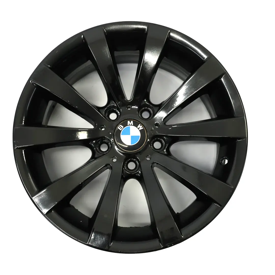 Cerchio in lega nero a V razze 285 17" ET:34 8J per BMW E90 E91 E92 con numero di parte 6783631 BMW E90 E91 E92 Cerchio in lega nero a V razze 285 17" ET:34 8J - SKU 6783631-9 - Numero di parte 6783631
