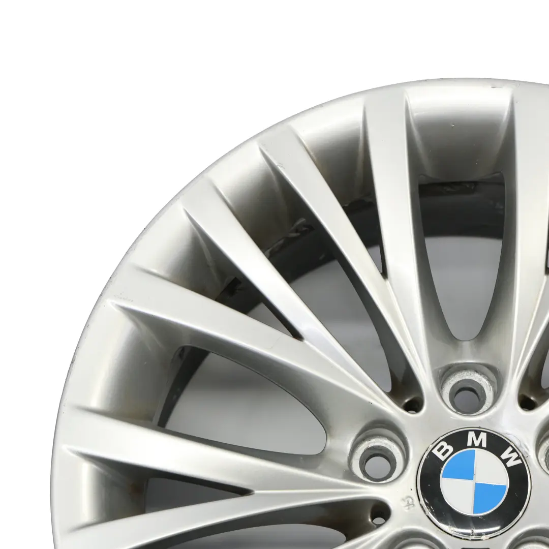 Jante en alliage argenté 18" Multispoke 293 ET:29 8J pour BMW Z4 E89 Avant à propos du numéro de pièce 6785250 BMW Z4 E89 Avant Jante en alliage argenté 18" Multispoke 293 ET:29 8J - SKU 6785250-1 - Numéro de pièce 6785250