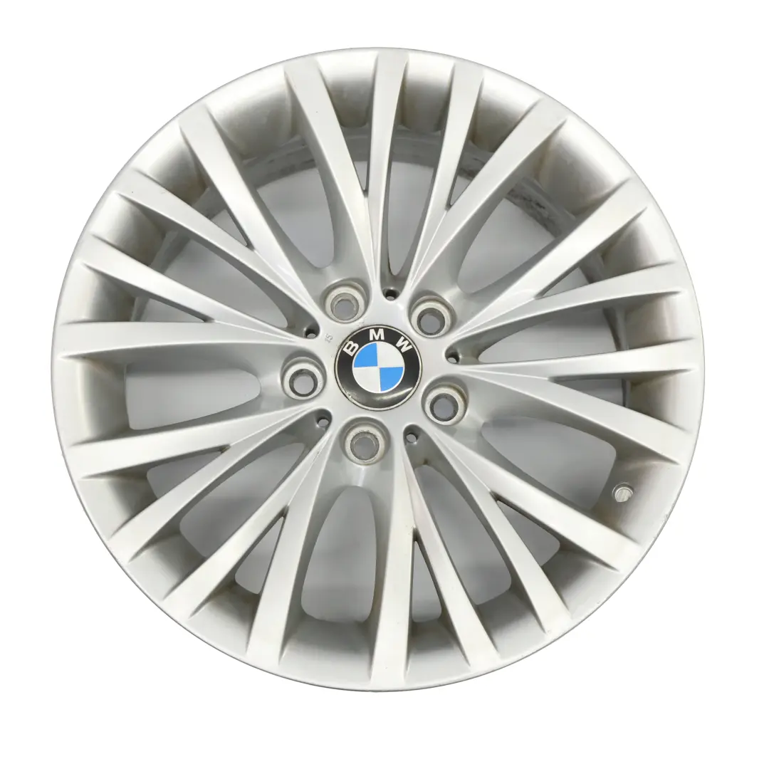 llanta aleación plata delantera 18" Multispoke 293 ET:29 8J para BMW Z4 E89 con número de pieza 6785250 BMW Z4 E89 llanta aleación plata delantera 18" Multispoke 293 ET:29 8J - SKU 6785250-2 - Número de pieza 6785250