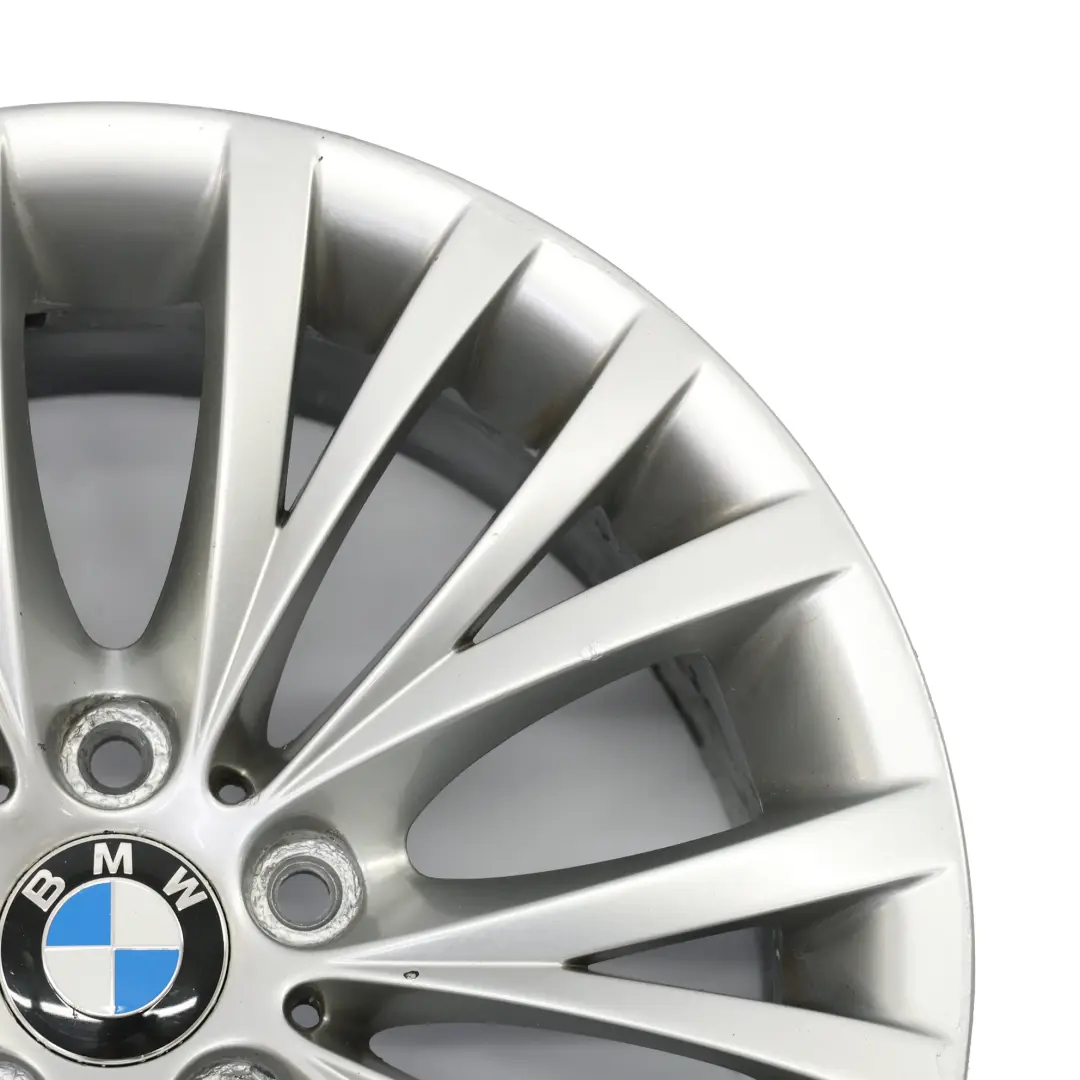 llanta trasera aleación plata 18 "Multispoke 293 ET:40 8.5J para BMW Z4 E89 con número de pieza 6785251 BMW Z4 E89 llanta trasera aleación plata 18 "Multispoke 293 ET:40 8.5J - SKU 6785251-1 - Número de pieza 6785251