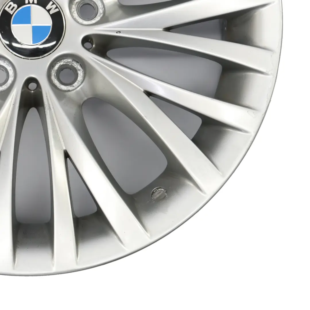 llanta trasera aleación plata 18 "Multispoke 293 ET:40 8.5J para BMW Z4 E89 con número de pieza 6785251 BMW Z4 E89 llanta trasera aleación plata 18 "Multispoke 293 ET:40 8.5J - SKU 6785251-1 - Número de pieza 6785251