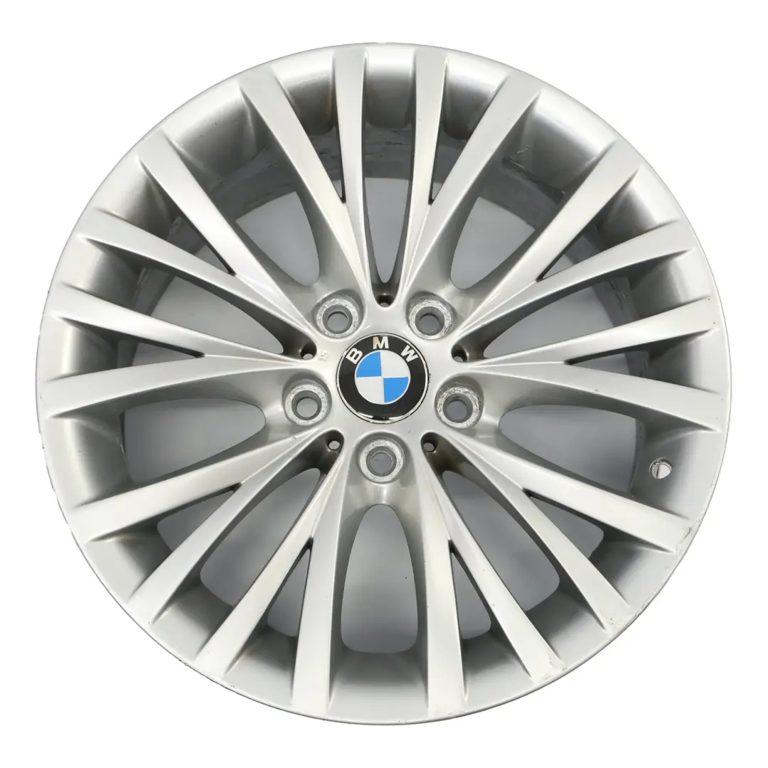 Silberne Alufelge Hinten 18" Mehrspeichen ET:40 8.5J für BMW Z4 E89 mit Teilenummer 6785251 BMW Z4 E89 Silberne Alufelge Hinten 18" Mehrspeichen ET:40 8.5J - SKU 6785251-2 - Teilenummer 6785251