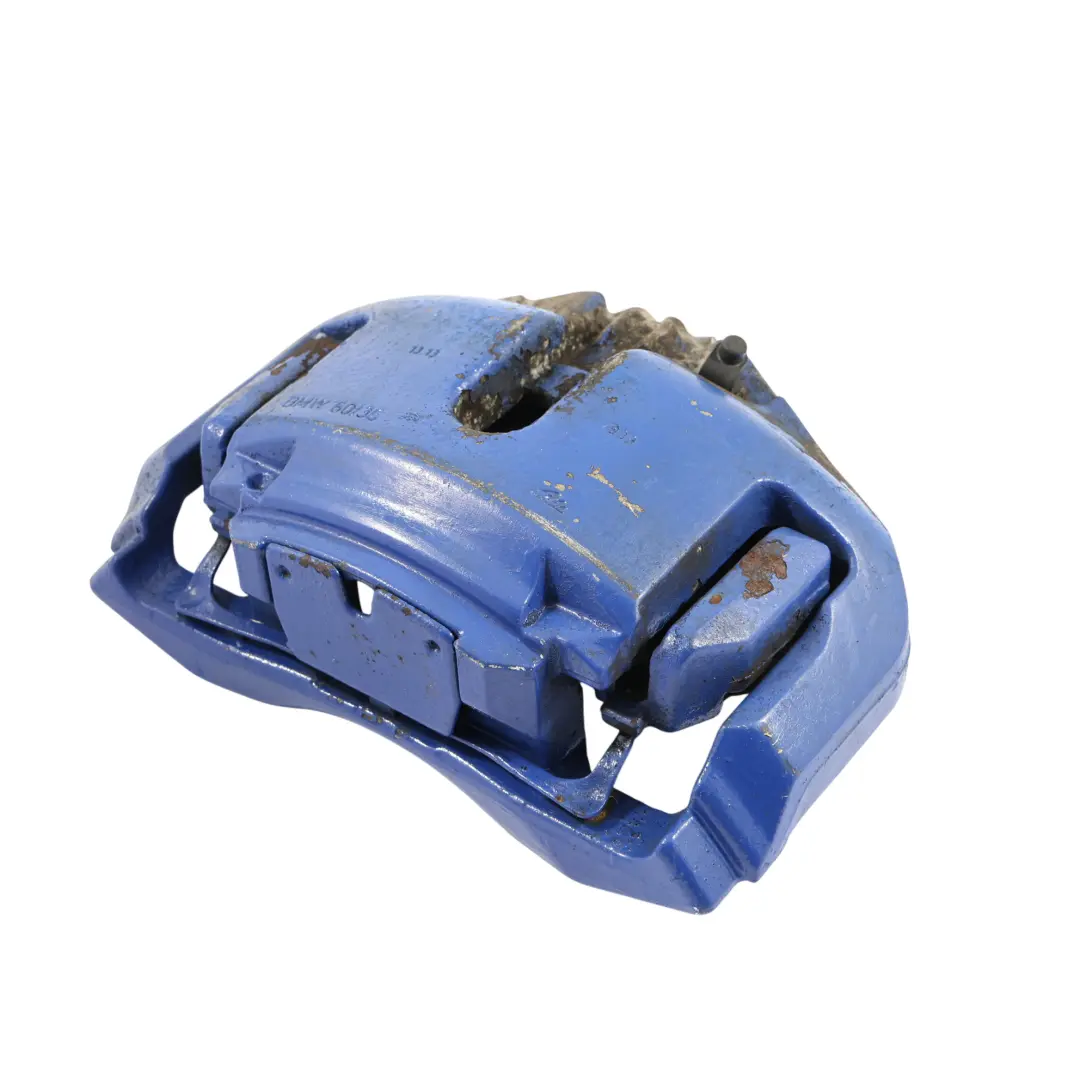 Zacisk Hamulcowy Przedni Prawy 60/36 do BMW F01 F10 F11 o numerze 6786818 BMW F01 F10 F11 Zacisk Hamulcowy Przedni Prawy 60/36 - SKU 6786818-1 - Numer Części 6786818