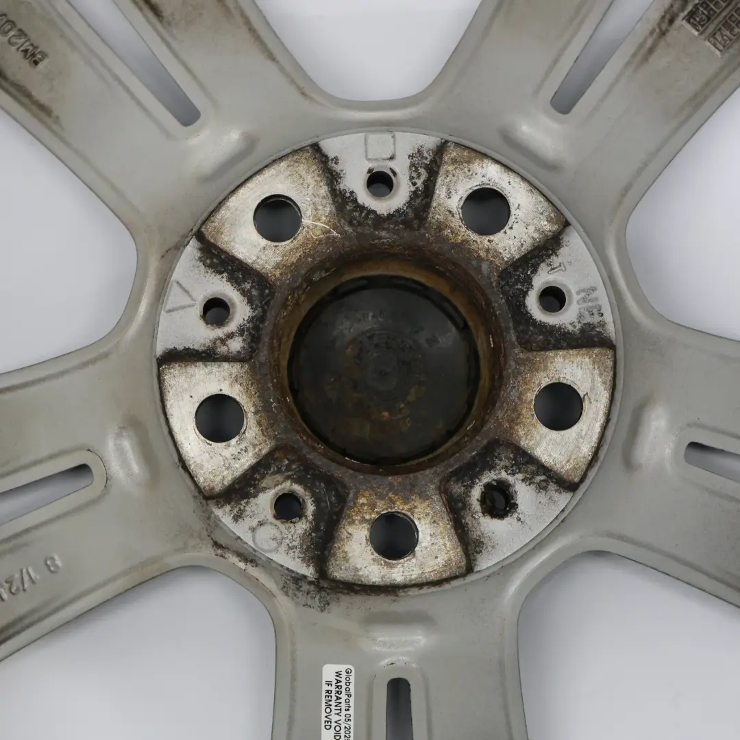 Graue Alufelge 19" 8,5J Doppelspeiche 401 ET:47 für BMW F30 F31 F32 mit Teilenummer 6796257 BMW F30 F31 F32 Graue Alufelge 19" 8,5J Doppelspeiche 401 ET:47 - SKU 6796257-3 - Teilenummer 6796257